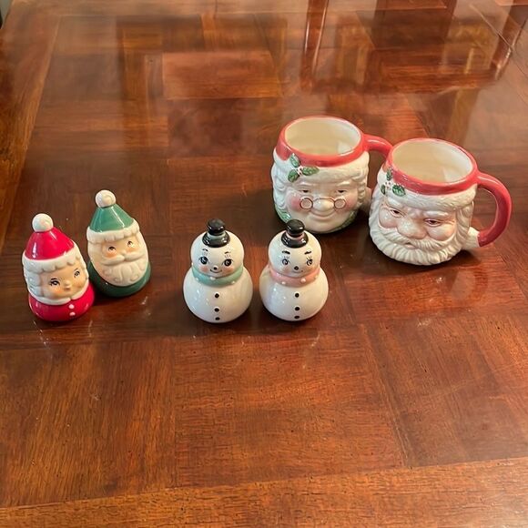 Christmas Johanna Parker Nostalgic Santa Claus Mrs Claus Salt and Pepper Shakers - Picture 6 of 7